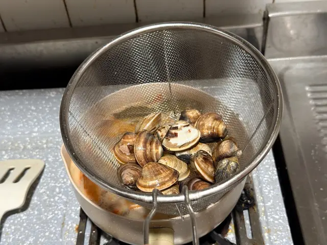 義式海鮮湯 — $<T k="steps" /> 7