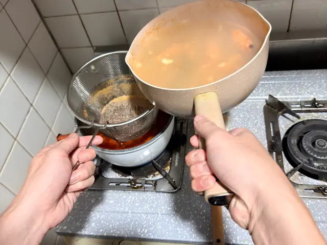 義式海鮮湯 — $<T k="steps" /> 13