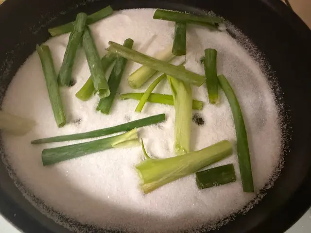 家常懶人料理：鹽焗大蝦 — $<T k="steps" /> 2