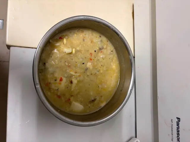 皮蛋鹹蛋粥 — $<T k="steps" /> 14