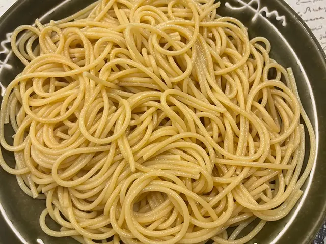 番茄肉醬義大利麵 — $<T k="steps" /> 7