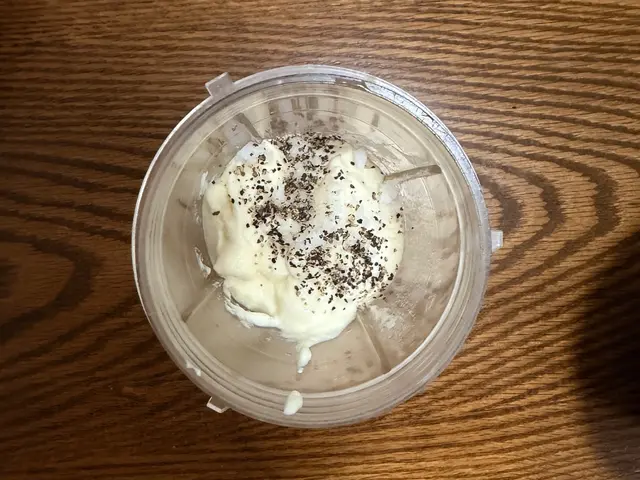 氣炸馬鈴薯佐蒜香優格醬 — $<T k="steps" /> 3